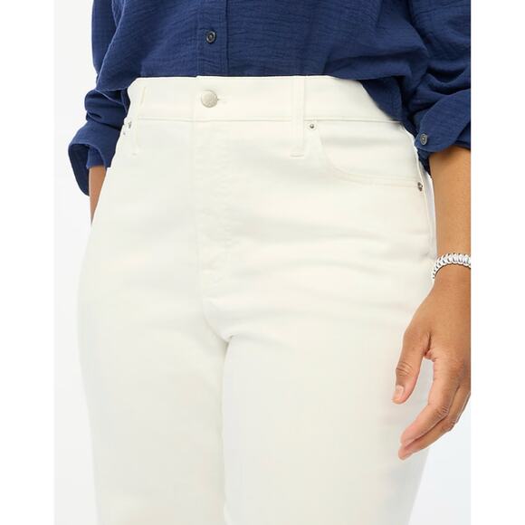J.Crew Factory Wide Leg Cropped Jean in All-Day Stretch, in Seashell White - Picture 3 of 5